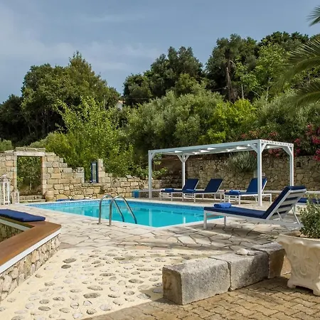 Traditional Villa In The Kefalonian Countryside 스파르티아